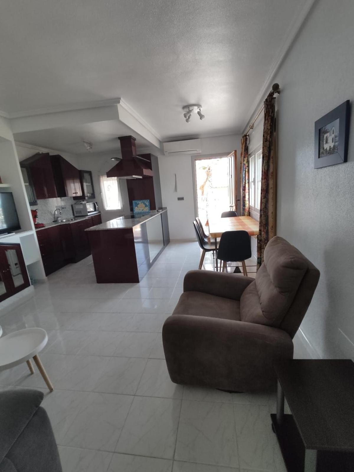 Schoenes Ruhiges Rooftop Apartment Mit Grosser Dachterrasse トレビエハ エクステリア 写真