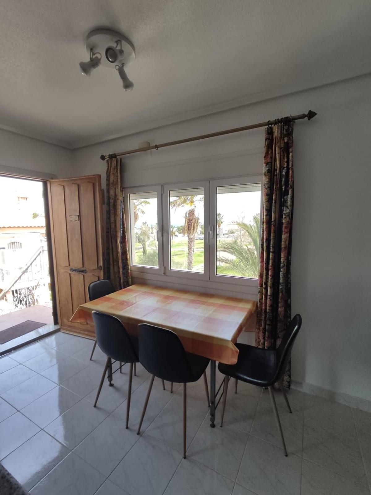 Schoenes Ruhiges Rooftop Apartment Mit Grosser Dachterrasse トレビエハ エクステリア 写真